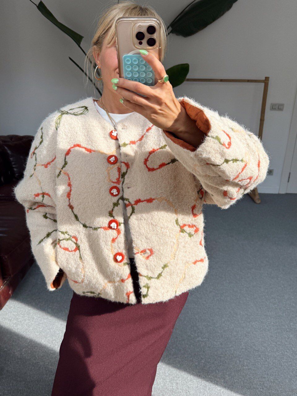 KREM YÜN İŞLEMELİ İTHAL CEKET