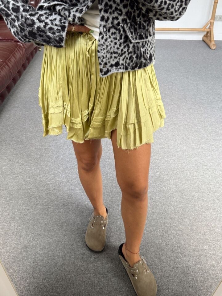 FISTIK YEŞİLİ SATEN MİNİ ETEK