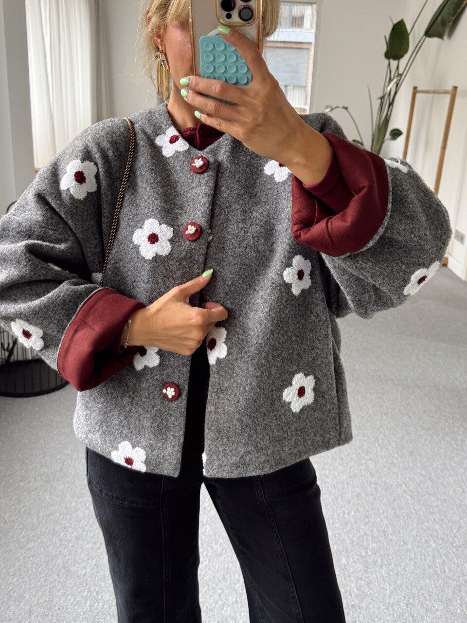 GRİ PAPATYA DESEN YÜN İTHAL CEKET