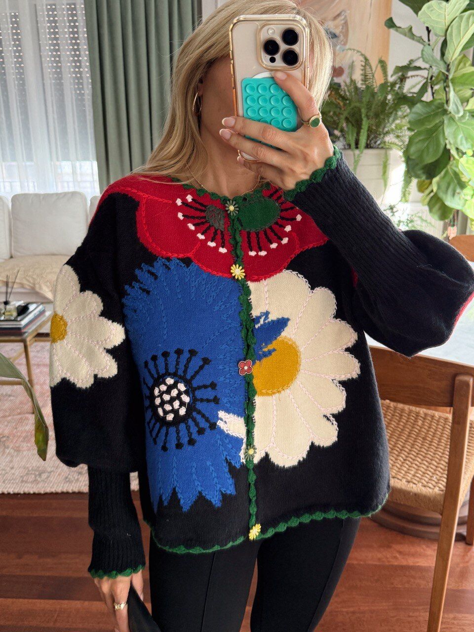 ÇİÇEK MOTİFLİ YÜN İTHAL CEKET HIRKA(ÖN SİPARİŞ)