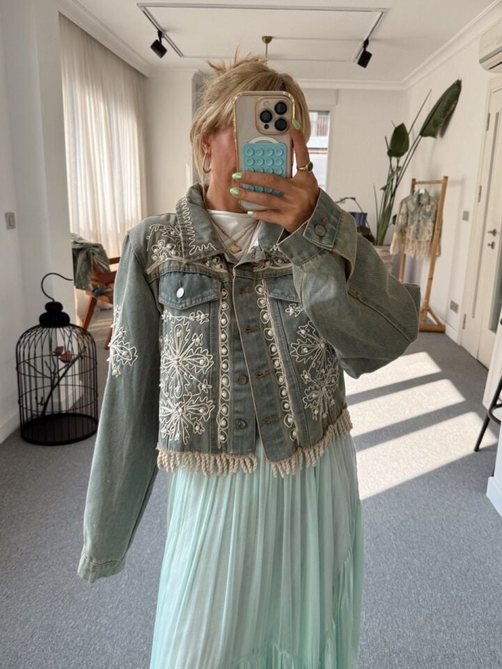 İNCİ İŞLEMELİ İTHAL CEKET