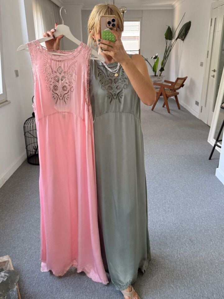 PEMBE  MAXI İTHAL SATEN ELBİSE