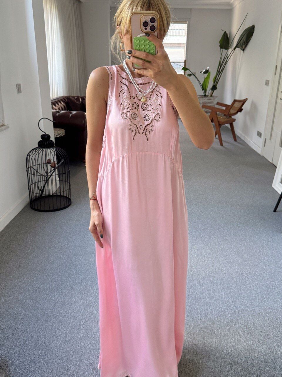 PEMBE  MAXI İTHAL SATEN ELBİSE