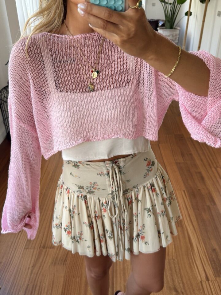 PEMBE KOLU VOLANLI İNCE TRİKO