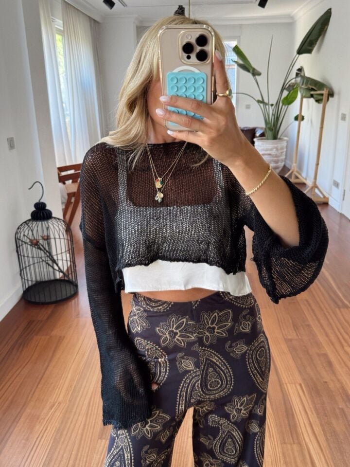 SİYAH KOLU VOLANLI İNCE TRİKO