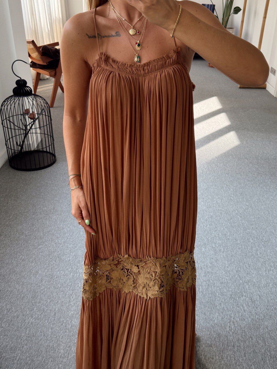 TABA ASKILI PİLİSELİ İTHAL ELBİSE