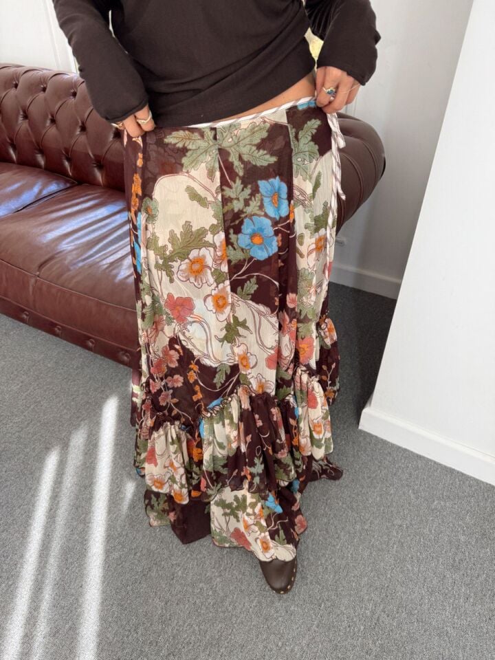 KAHVE ÇİÇEK DESEN MAXI ITHAL ETEK