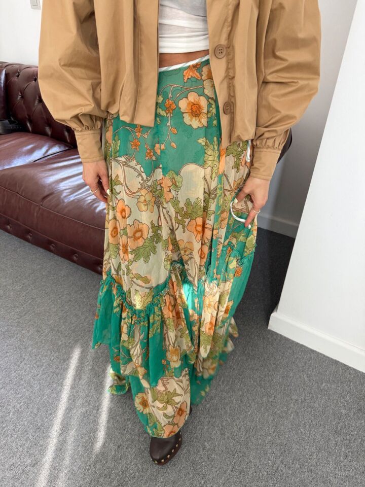 YEŞİL ÇİÇEK DESEN MAXI ITHAL ETEK