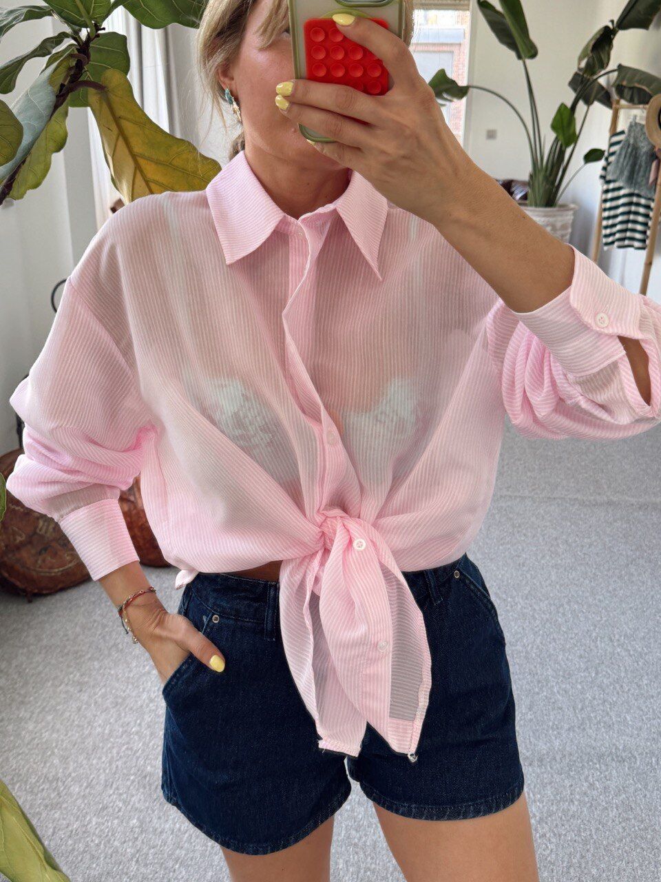 TRANSPARAN PEMBE ÇİZGİLİ GÖMLEK