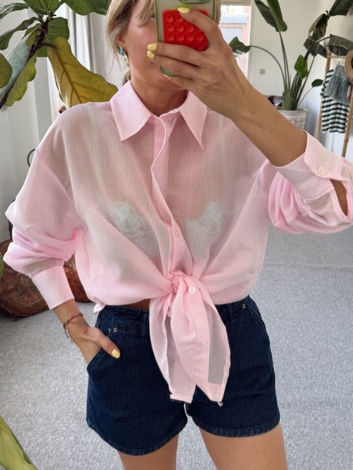 TRANSPARAN PEMBE ÇİZGİLİ GÖMLEK