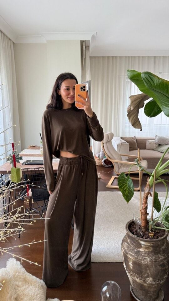 KAHVERENGİ PAMUKLU EŞOFMAN TAKIM