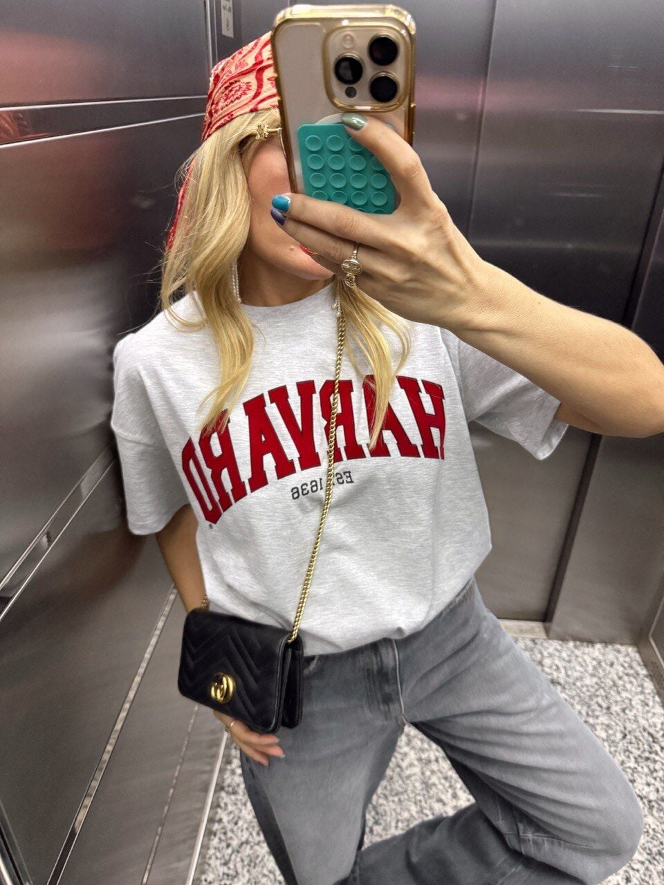 GRİ HARVARD BASKILI TSHIRT