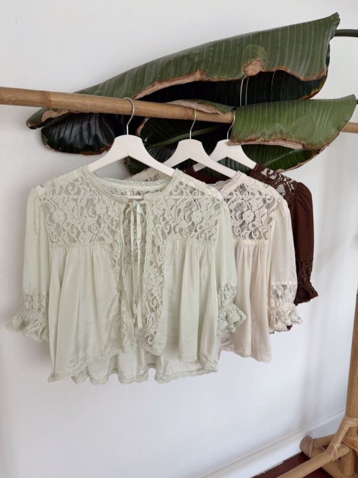 KREM BAĞLAMALI SATEN İTHAL BLUZ