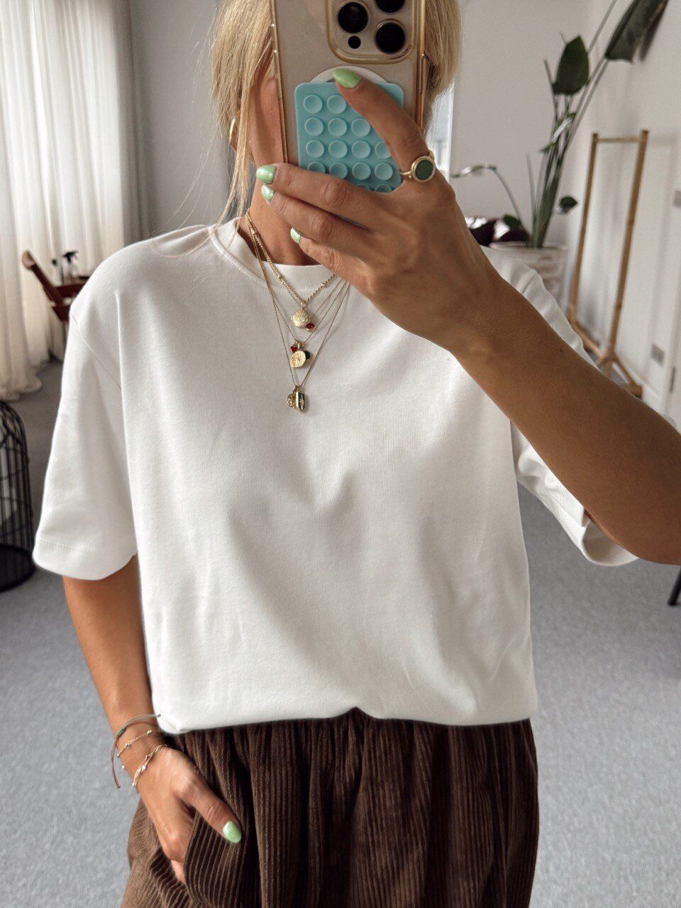 EKRU PAMUKLU BİSİKLET YAKA TSHIRT