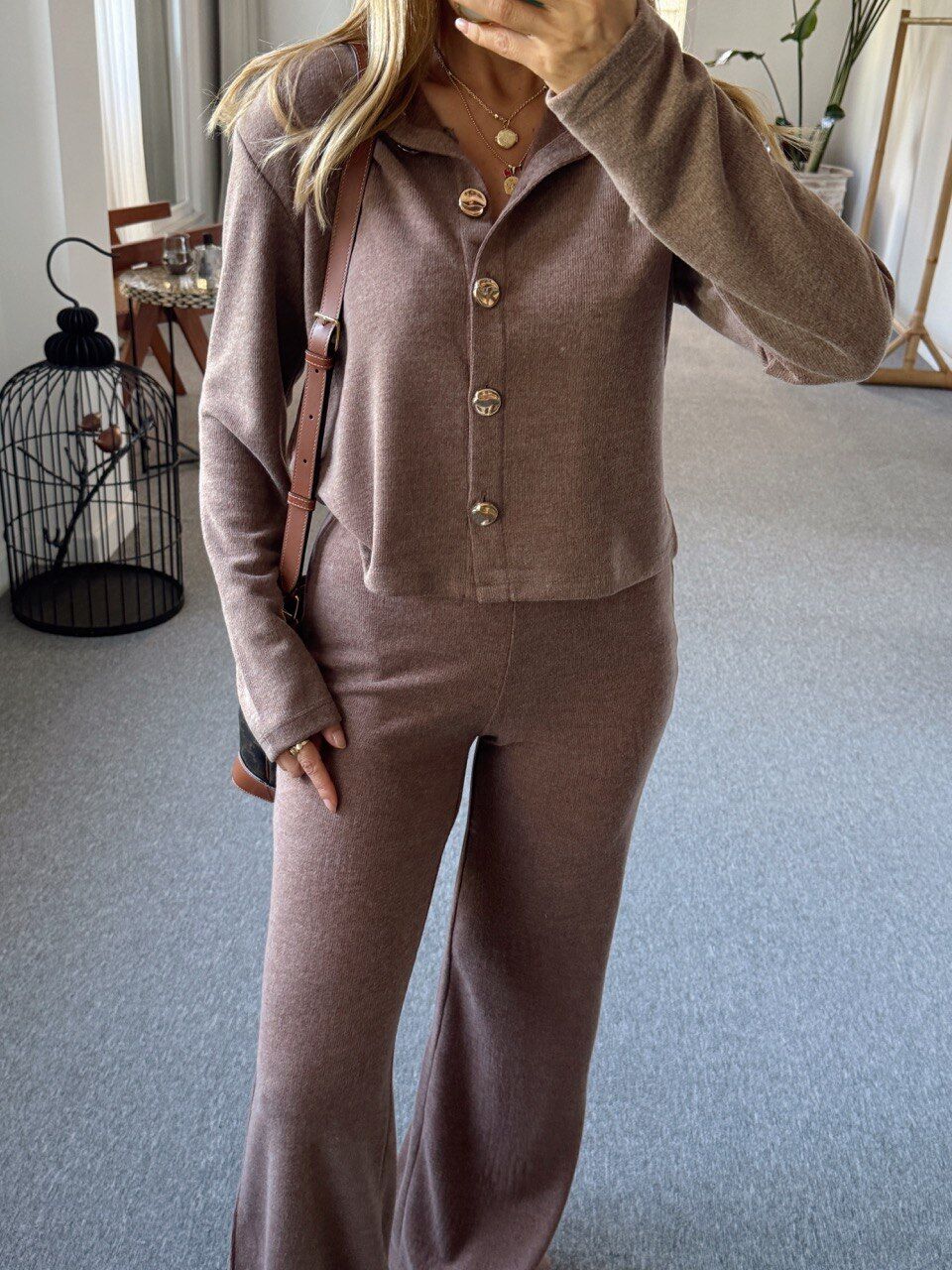 AÇIK KAHVE DÜĞMELİ HIRKA PANTOLON TAKIM