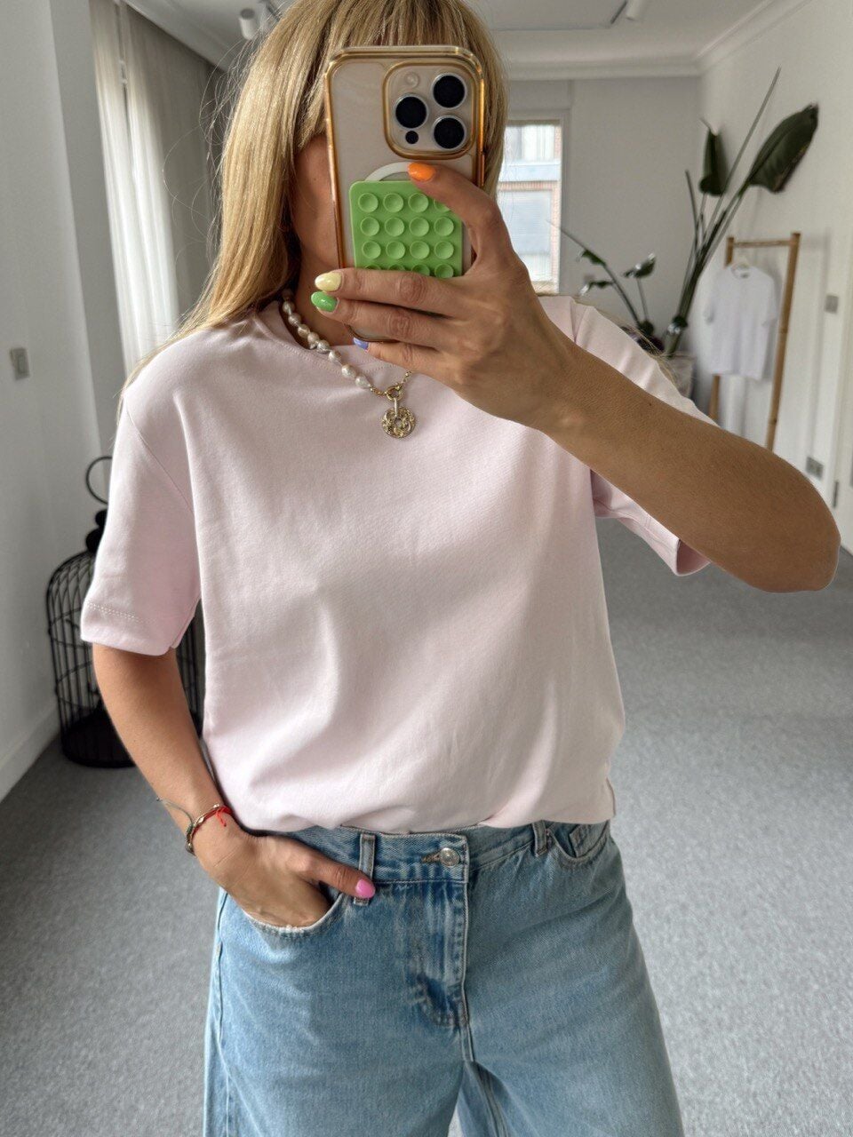 PEMBE PAMUKLU BİSİKLET YAKA TSHIRT