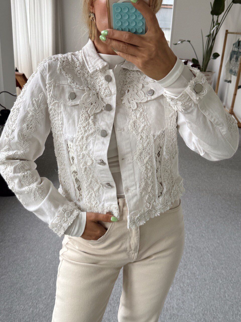 TAŞ İŞLEMELİ CEKET