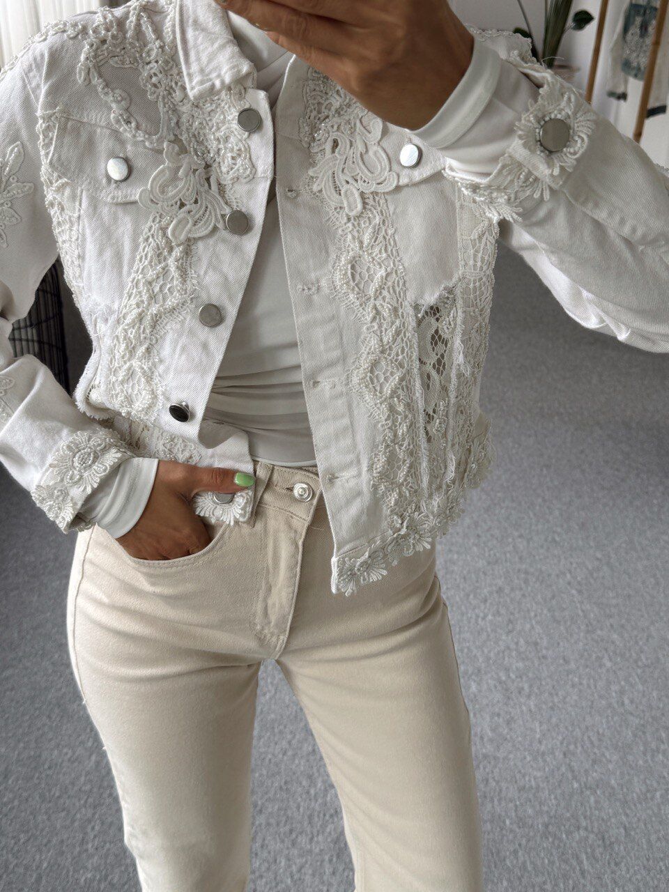 TAŞ İŞLEMELİ CEKET