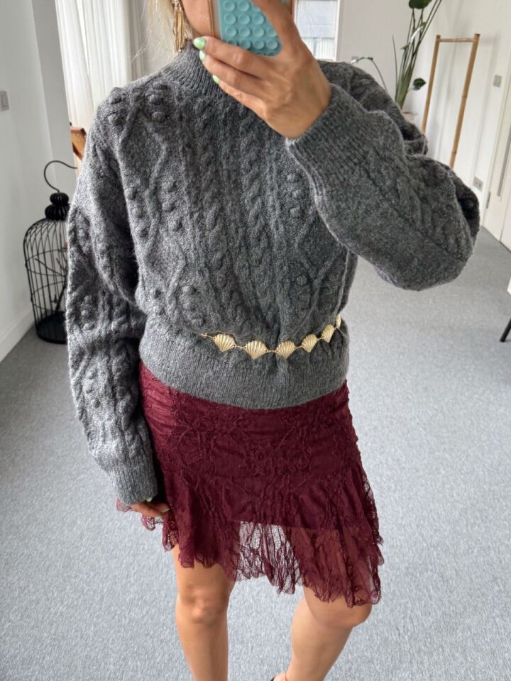 GRİ SAÇ ÖRGÜ KAZAK