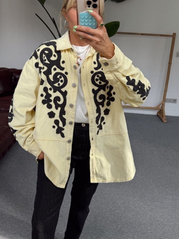 KADİFE İŞLEMELİ İTHAL CEKET