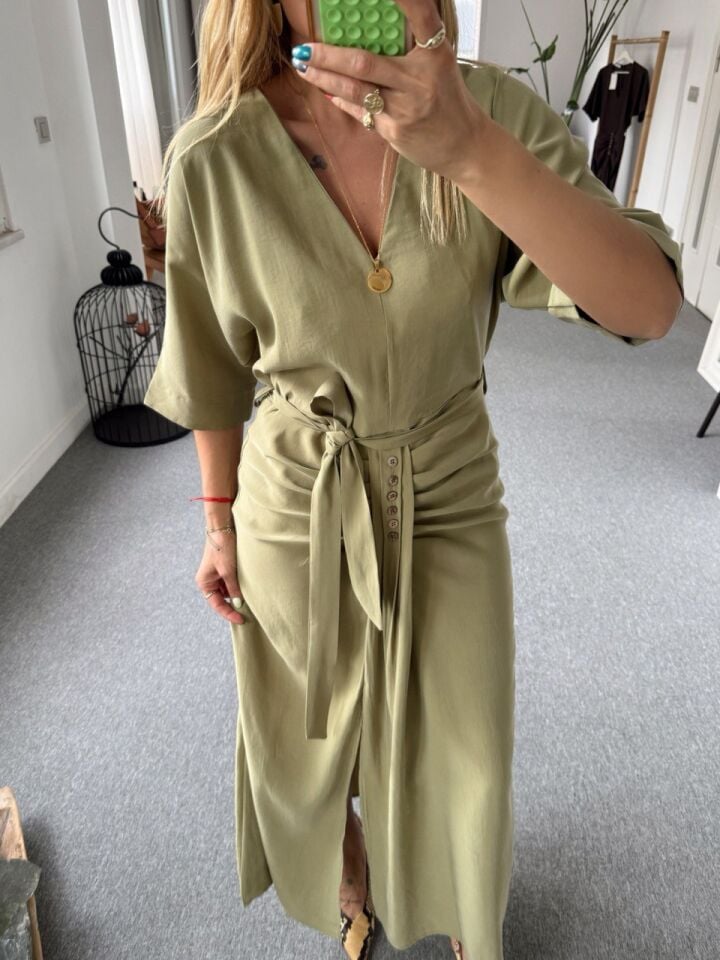 ÇAĞLA RENGİ BEL DETAY TENSEL ELBİSE