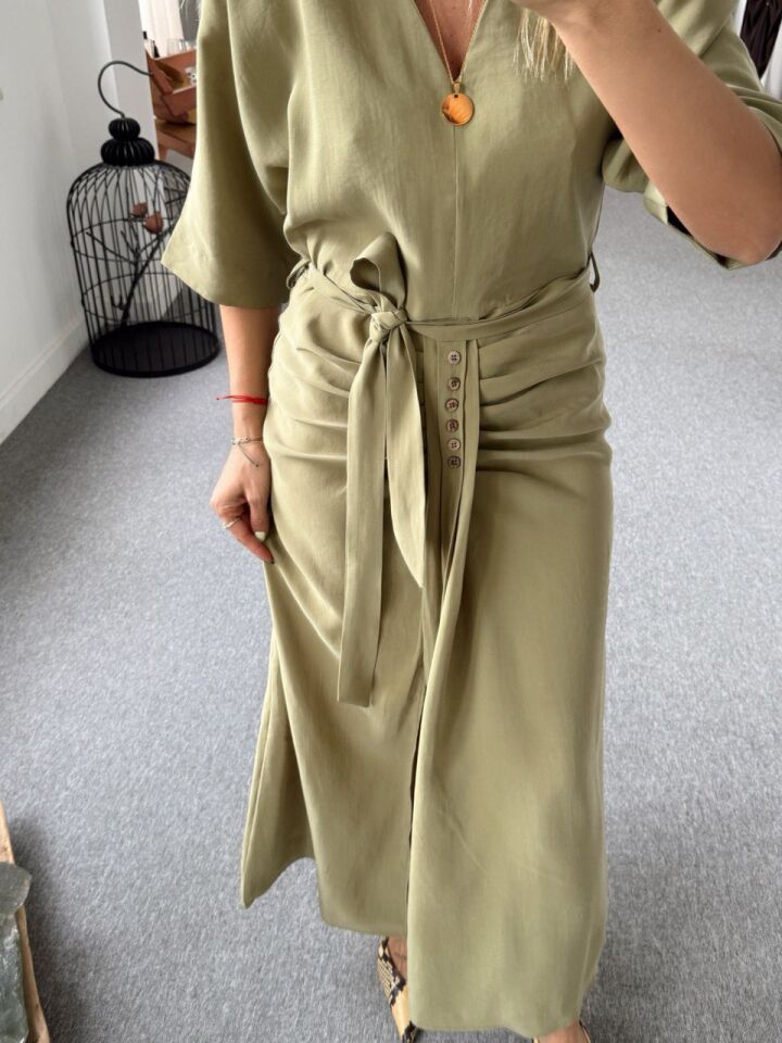 ÇAĞLA RENGİ BEL DETAY TENSEL ELBİSE