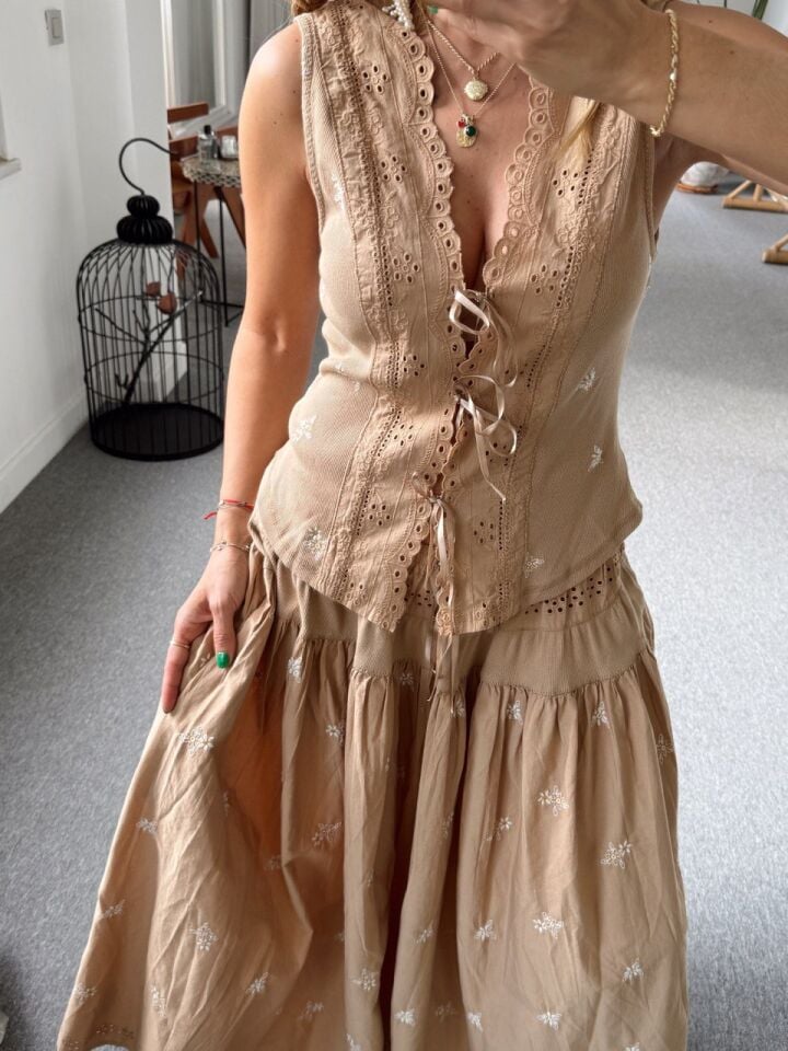 TABA GÜPÜR DETAY TOP ETEK İTHAL TAKIM