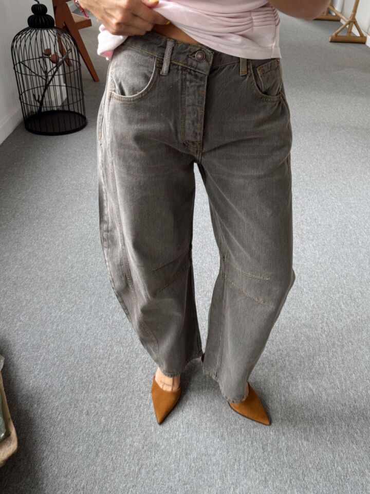 YIKAMALI KAHVE BARREL JEAN