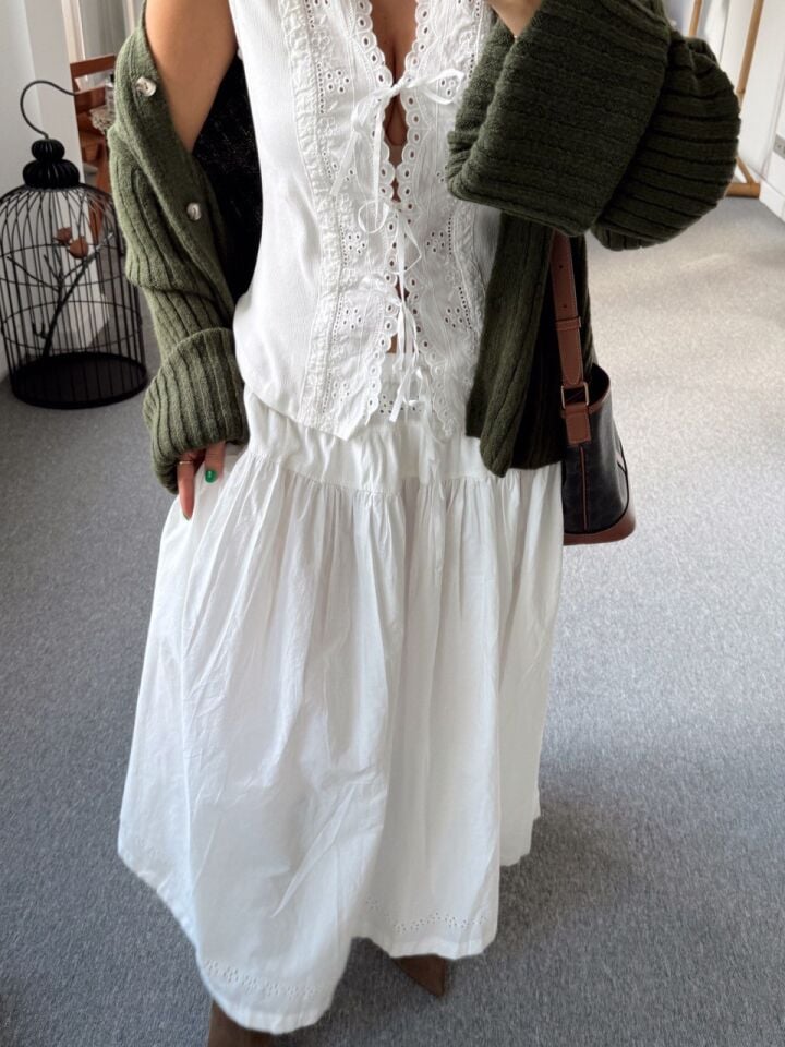 BEYAZ GÜPÜR DETAY İTHAL TOP ETEK TAKIM