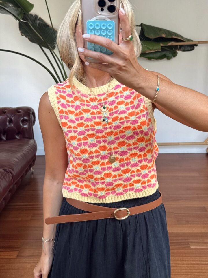 RENKLI KOLSUZ SÜVETER