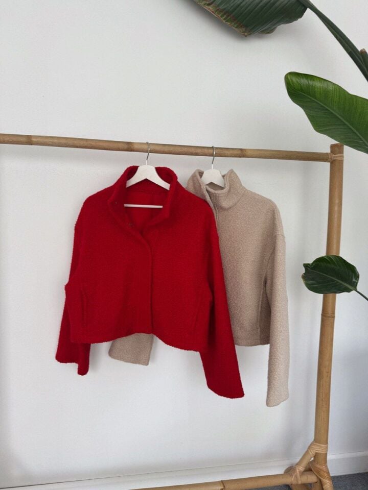 KIRMIZI BUKLET CEKET