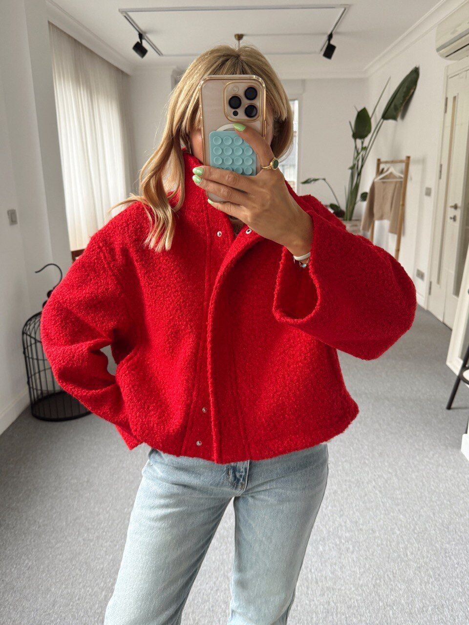 KIRMIZI BUKLET CEKET