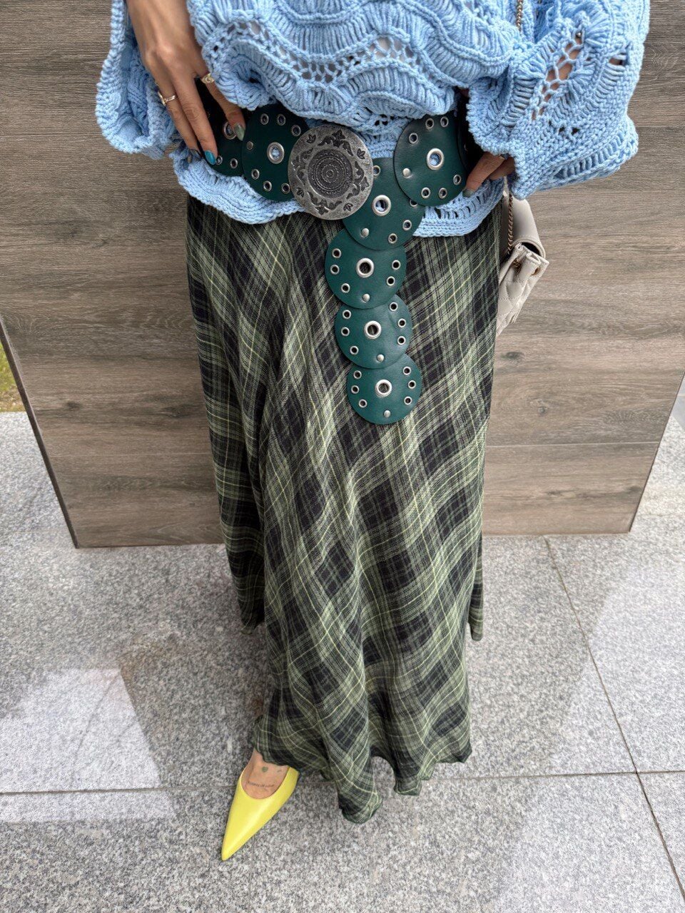 HAKİ KARELİ UZUN ETEK