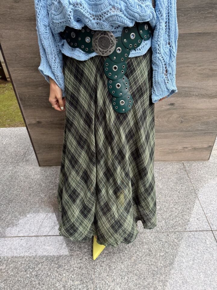 HAKİ KARELİ UZUN ETEK