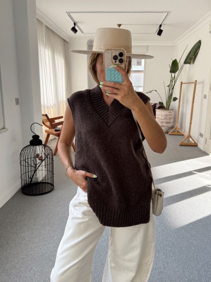 KAHVE KIRÇILLI SUVETER