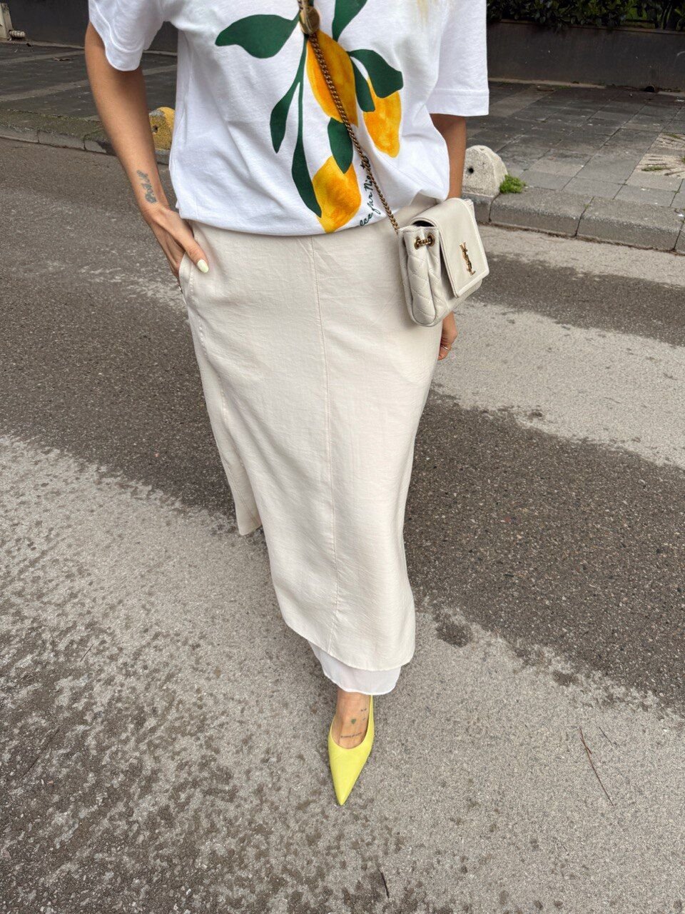 KREM ŞİFON GARNILI ETEK