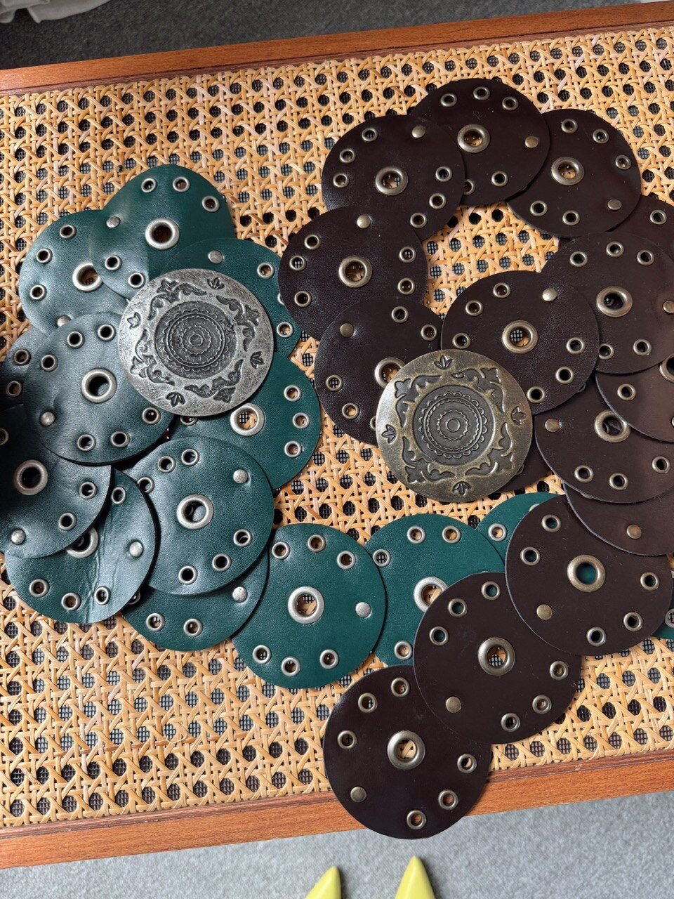 PETROL RENGİ ZIMBALI DERİ KEMER