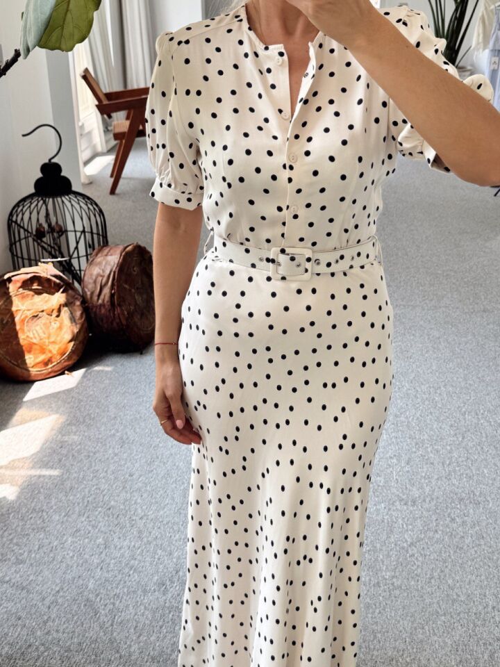 PUANTİYE DESEN KEMERLİ MAXI ELBİSE