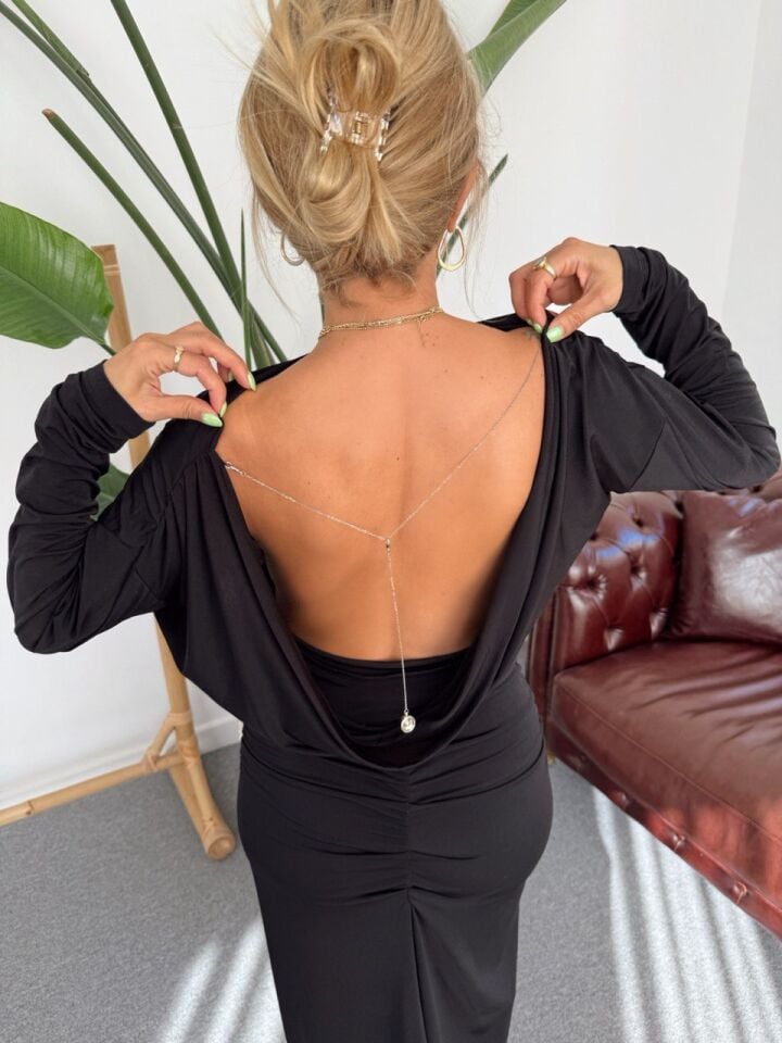 SİYAH SIRT DEKOLTELİ BLUZ ETEK TAKIM