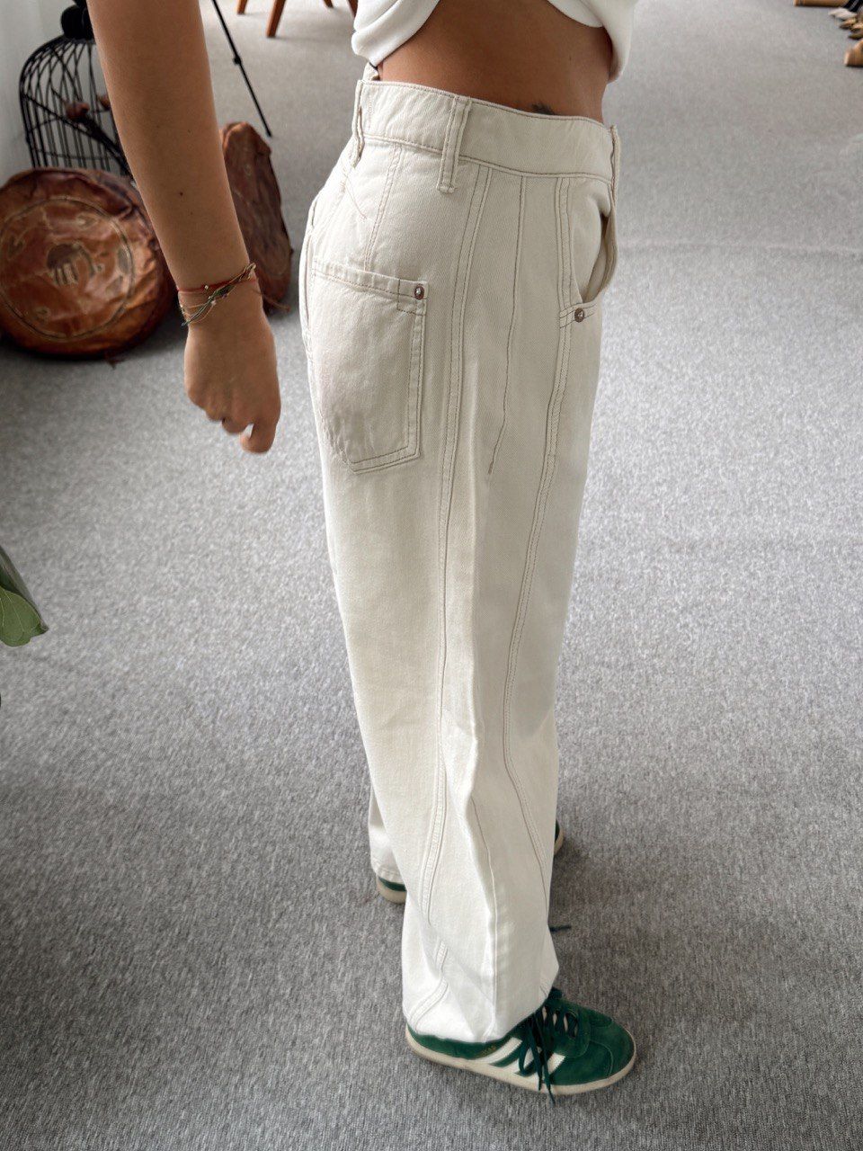 AÇIK RENK BARREL JEAN