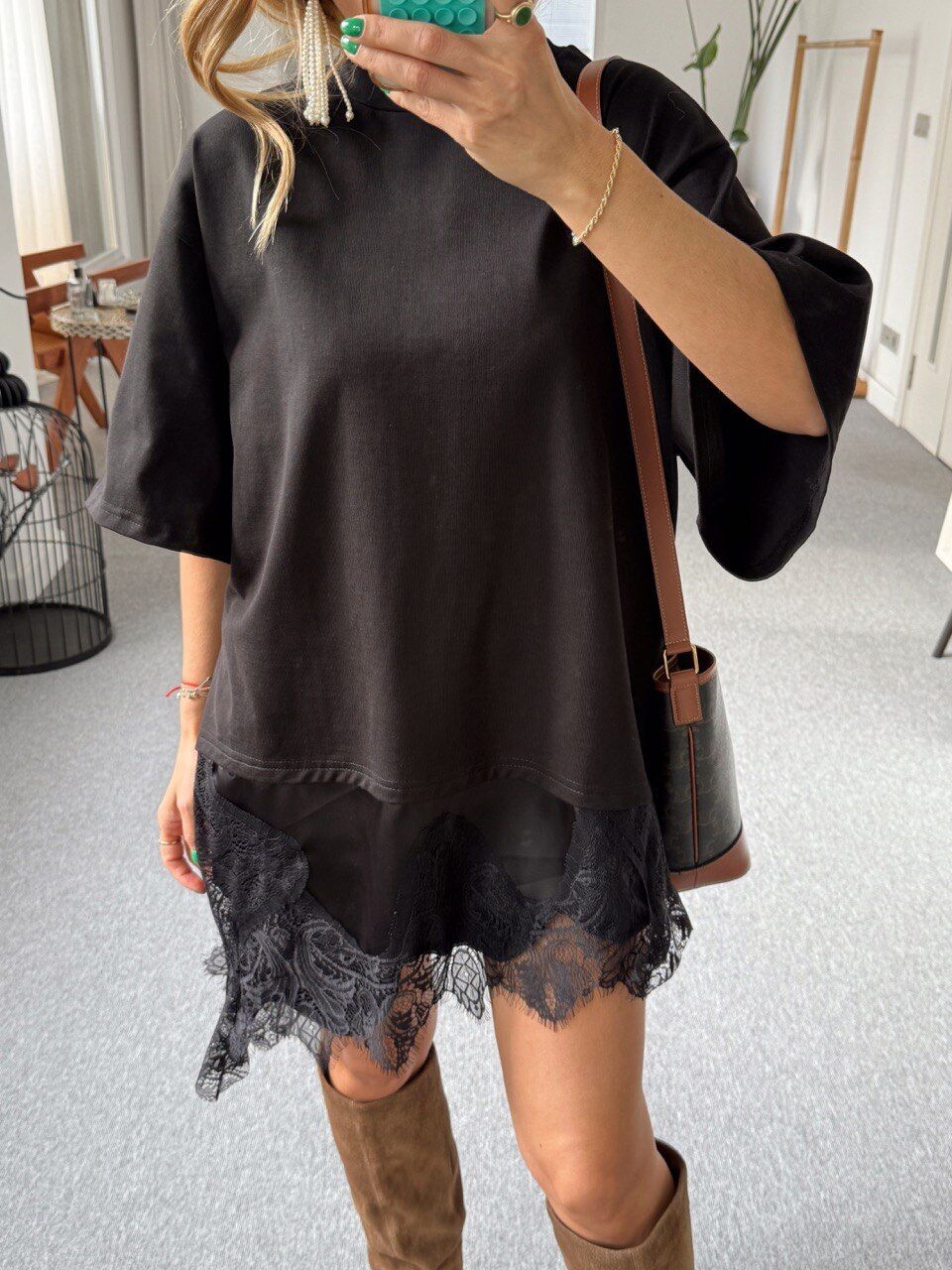 SİYAH DANTEL DETAY TUNİK BLUZ