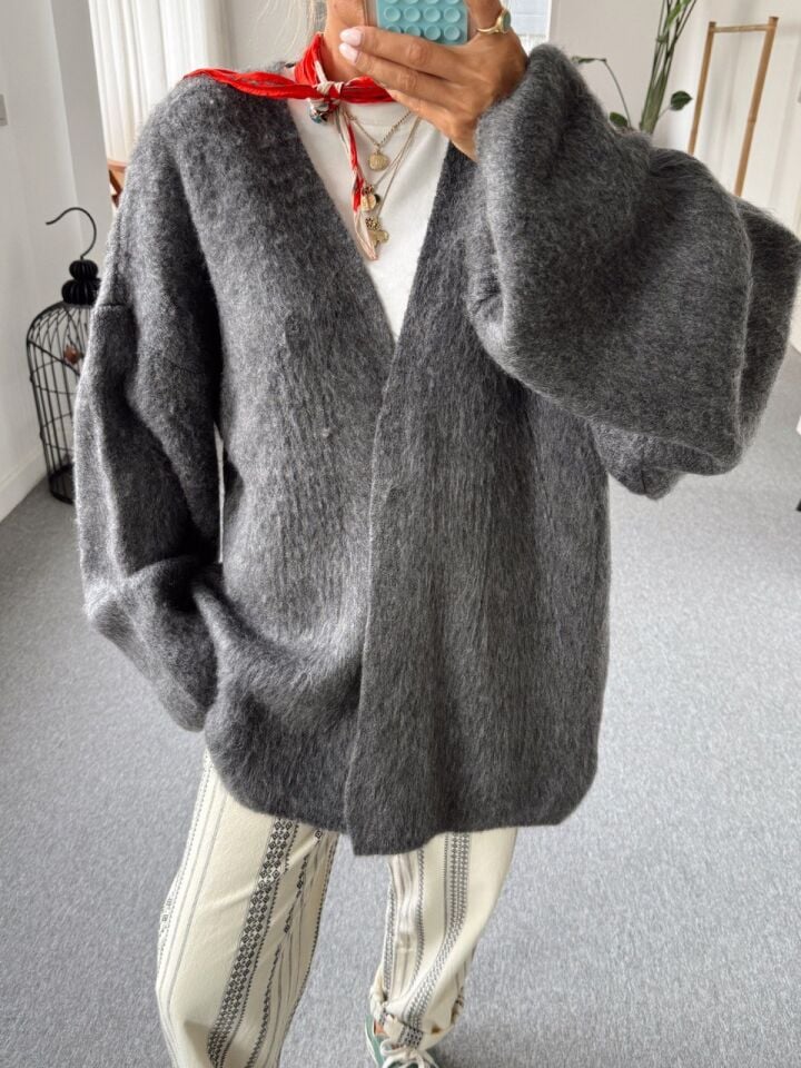 ANTRASİT TİFTİK KARIŞIMLI YÜN HIRKA (ÖN SİPARİŞ)