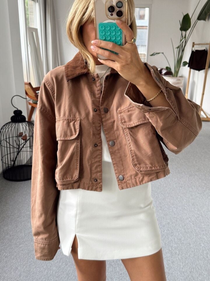 BEYAZ YIRTMAÇ DETAY ŞORT ETEK