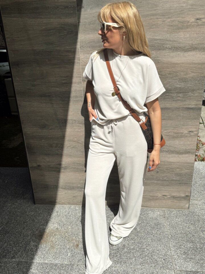 EKRU MODAL KUMAŞ EŞOFMAN TAKIMI