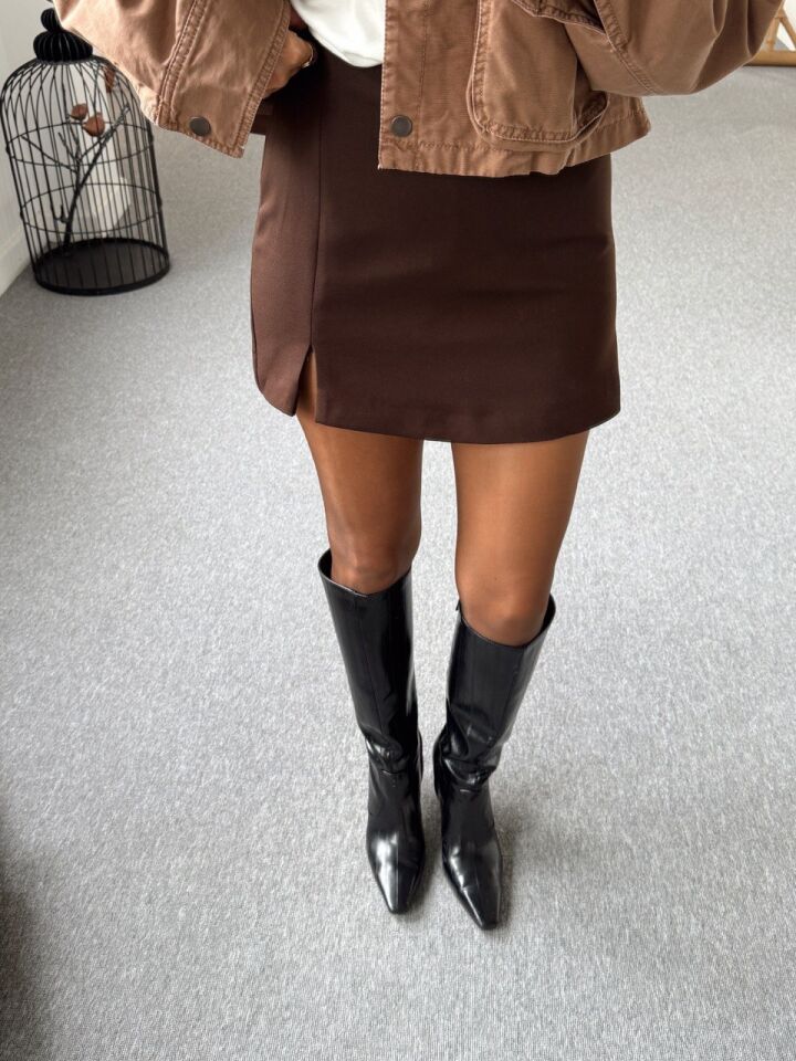 KAHVE YIRTMAÇ DETAY ŞORT ETEK