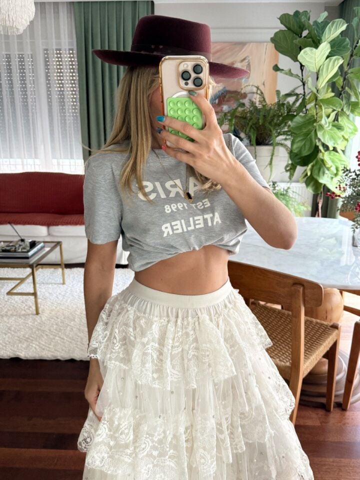 GRİ PARİS BASKILI TSHIRT