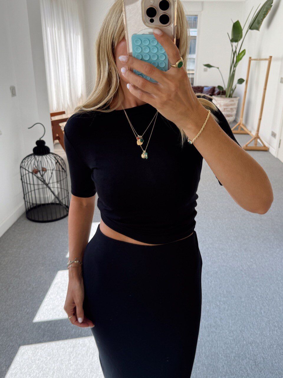 SİYAH KISA KOL BASIC TSHIRT