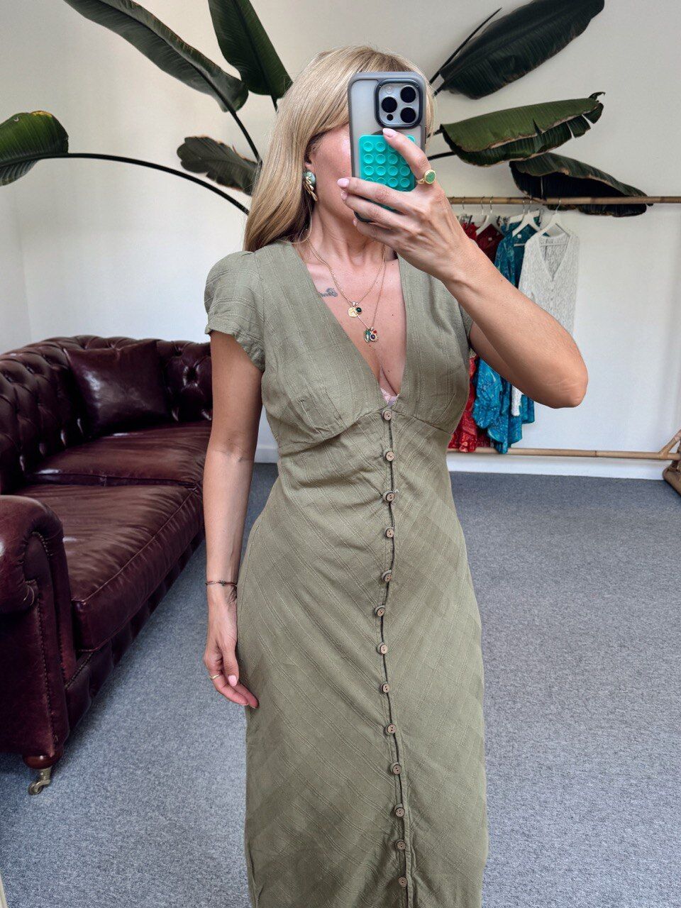 DOKULU KUMAŞ HAKİ İTHAL MİDİ ELBİSE