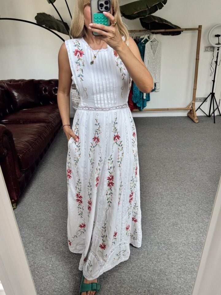 NAKIŞLI ASTARLI MAXİ İTHAL ELBİSE