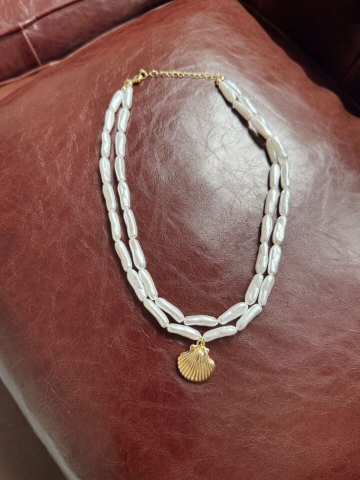 CHARM DETAY İNCİ KOLYE